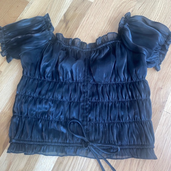 adorable ruched tiger mist shirt NEVER WORN - Picture 4 of 4